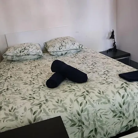 Lägenhet T3 Petit Confort - Proche Commodites - Parking Prive - Hypercentre